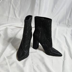 Mix No. 6 Vivi Bootie - Black - Sz 9W - MSRP $125 - Rhinestones - Glam